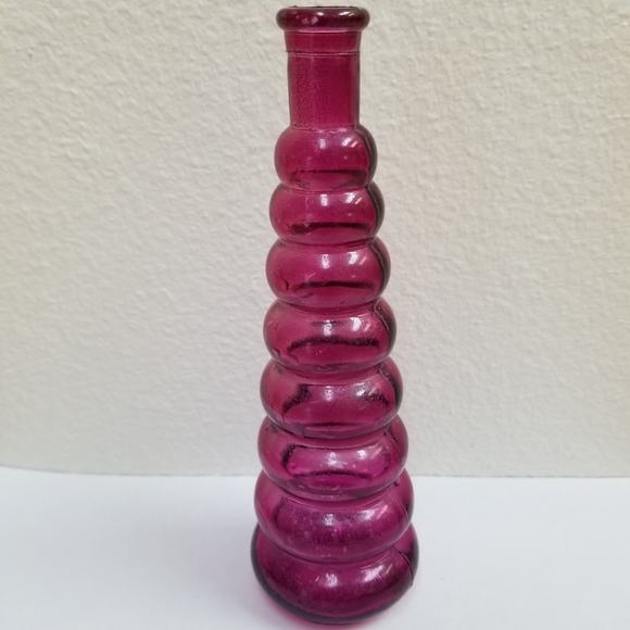 #10047 Rare Collectible Red Glass 7" Vase - Picture 5 of 9